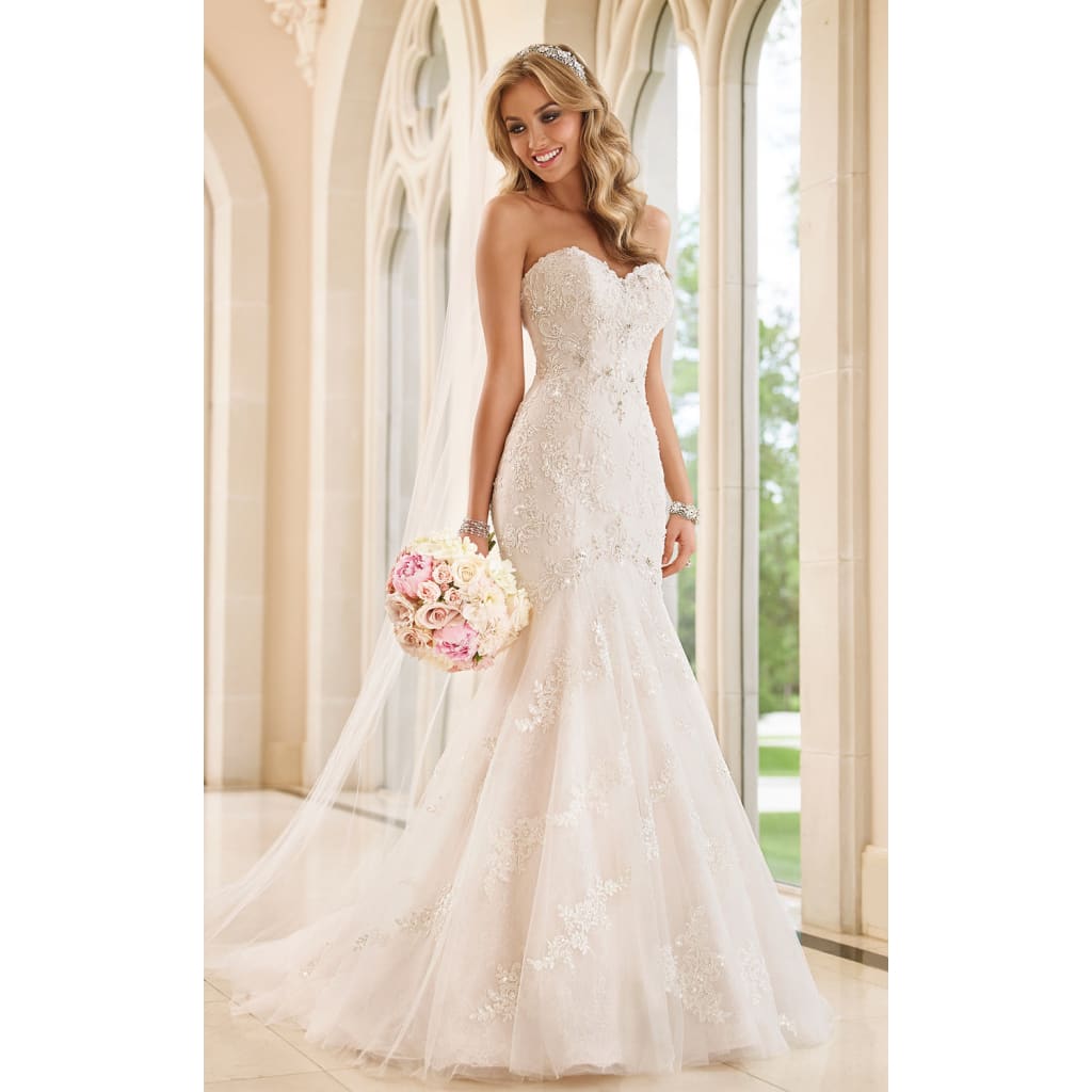 Strapless Floral Embroidery Bodycon Mermaid Wedding Dress